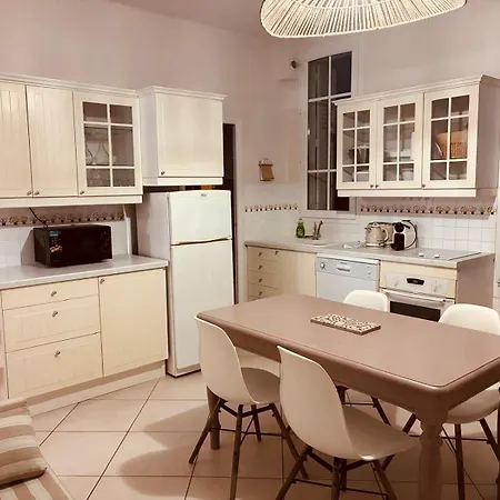 Vue Avec Terrasse Ensoleillee Apartment