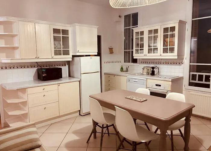 Vue Avec Terrasse Ensoleillee Lejlighed